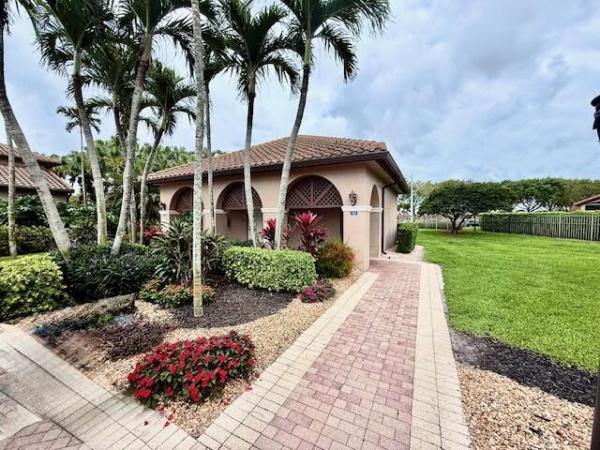 Wedgewood At The Cascades, 11583 Colonnade Dr, Boynton Beach, Florida 33437, image 3
