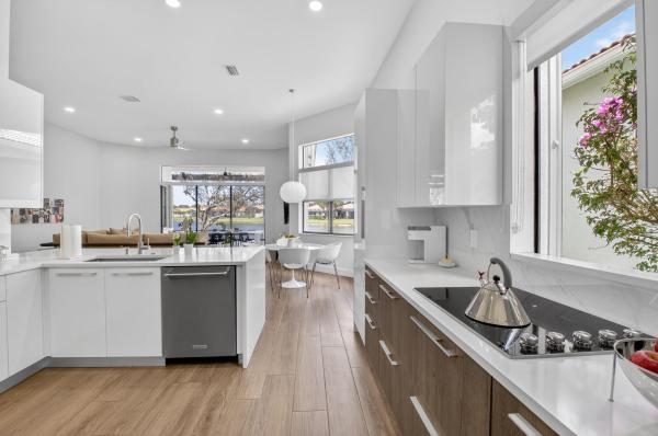 Four Seasons, 9613 Isles Cay Dr, Delray Beach, Florida 33446, image 1