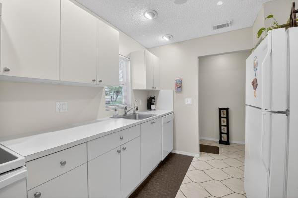 Greenleaf At Whisper Walk, 8977 Echo Ln, Boca Raton, Florida 33496, image 1