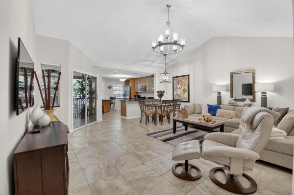 6658 Via Regina #10, Boca Raton, Florida 33433, image 1