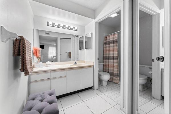 South Lake At Dos Lagos, 10 Via De Casas Sur #104, Boynton Beach, Florida 33426, image 3