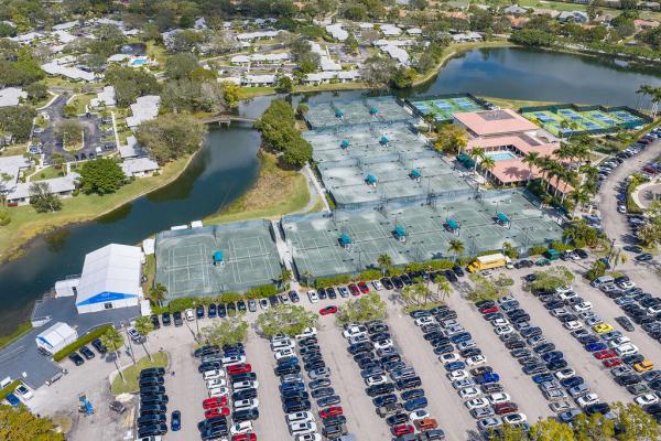 Golf Villas, 505 Brackenwood Pl, Palm Beach Gardens, Florida 33418, image 2