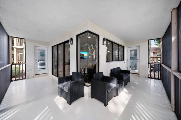 Golf Villas, 505 Brackenwood Pl, Palm Beach Gardens, Florida 33418, image 1