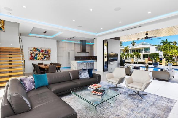 Venice, 424 Coconut Isle Dr, Fort Lauderdale, Florida 33301, image 2
