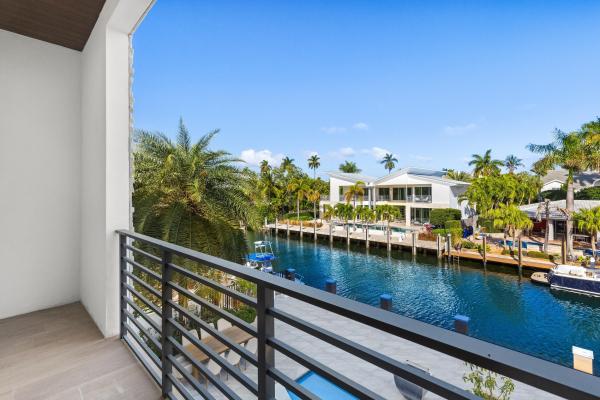 Venice, 424 Coconut Isle Dr, Fort Lauderdale, Florida 33301, image 3