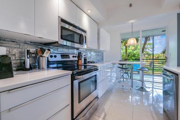 Environ Towers 1, 7100 Radice Ct #204, Lauderhill, Florida 33319, image 1