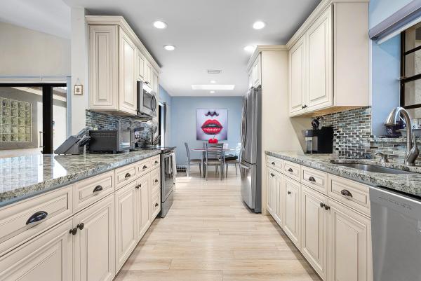 Cambridge At Hunters Run, 86 Cambridge Ln, Boynton Beach, Florida 33436, image 1