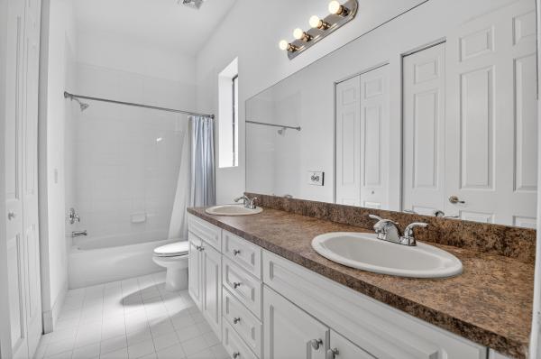 Venetian Villas, 2515 Venetian Ct, Boynton Beach, Florida 33426, image 1