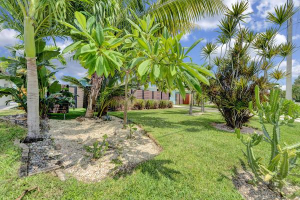 Pompano Isles, 2291 SE 15th St, Pompano Beach, Florida 33062, image 1