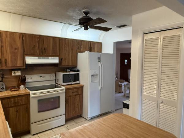 Riverview, 434 SE Sunnydale Ln, Port St. Lucie, Florida 34983, image 3