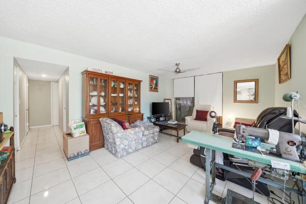 Andor Plaza, 16850 S Glades Dr #2G, North Miami Beach, Florida 33162, image 3