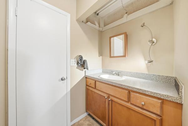 Andor Plaza, 16850 S Glades Dr #2G, North Miami Beach, Florida 33162, image 2