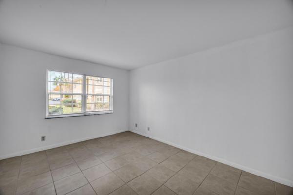 1552 SE Royal Green Cir #O-103, Port St. Lucie, Florida 34952, image 3