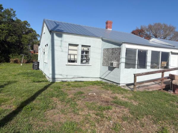 Fort Pierce Residential, 701 S 13th St, Fort Pierce, Florida 34950, image 2