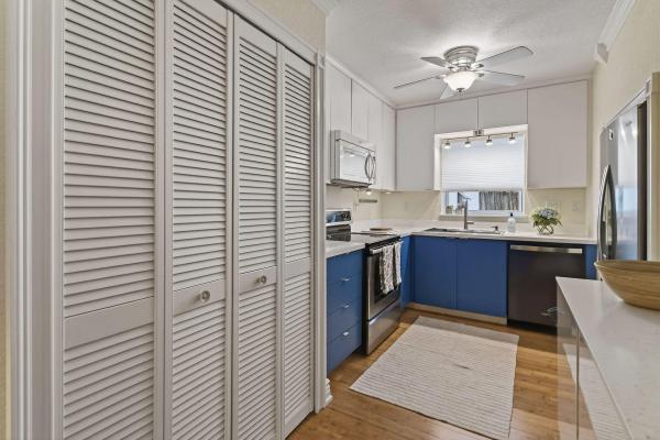 North Palm Beach Village, 400 Northlake Dr, North Palm Beach, Florida 33408, image 1