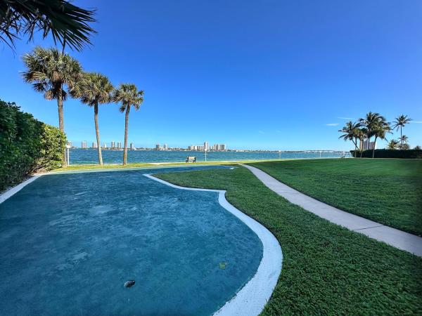 501 Lake Shore Dr #Fifth Floor Unit, West Palm Beach, Florida 33403, image 1