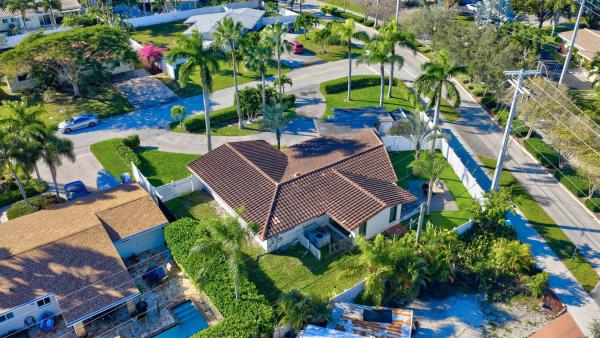 Beachway Estates, 2601 NE 8th Ct, Pompano Beach, Florida 33062, image 2