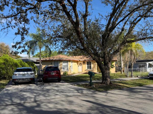 Hollywood Beach Gardens, 733 N 57th Ave, Hollywood, Florida 33021, image 3