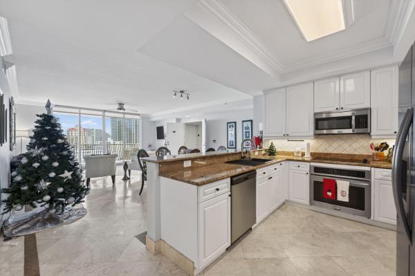 Jackson Tower Las Olas, 100 S Birch Rd #1003f, Fort Lauderdale, Florida 33316, image 1