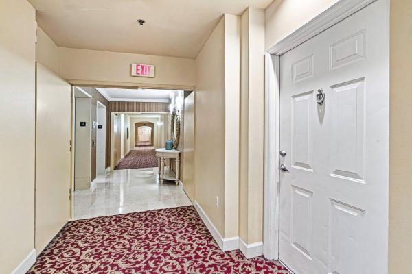 Montecito Palm Beach, 616 Clearwater Park Rd #1206, West Palm Beach, Florida 33401, image 1