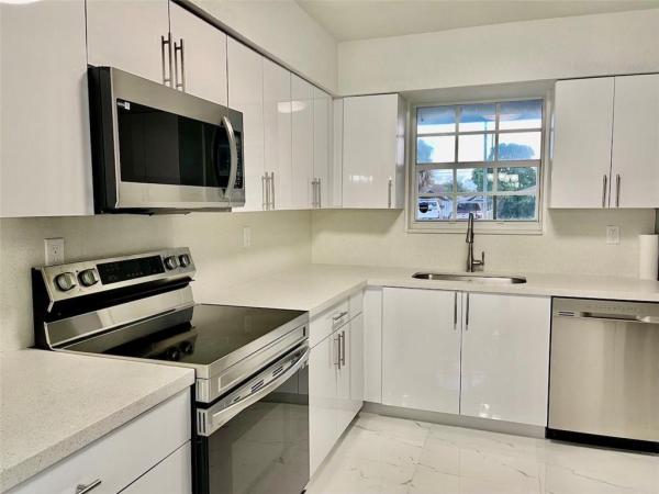 841 NE 51st St, Pompano Beach, Florida 33064, image 1