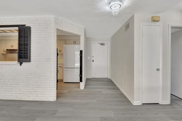 Boca Raton Hills, 410 NW Spanish River Blvd, Boca Raton, Florida 33431, image 1