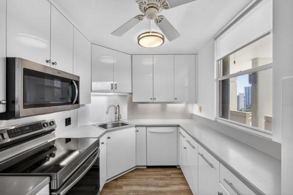 Quay North, 134 Lakeshore Dr #T13, North Palm Beach, Florida 33408, image 1