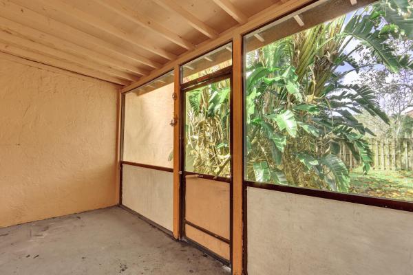 Timbercreek, 100 Sparrow Dr #20, Royal Palm Beach, Florida 33411, image 1