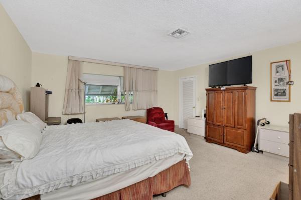 Lake Floresta Park, 1060 NW 4th St, Boca Raton, Florida 33486, image 1