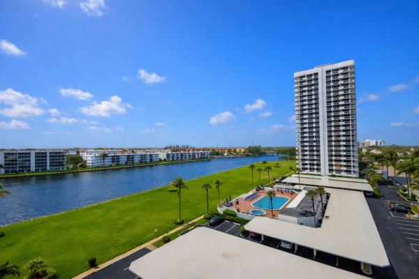 Old Port Cove Tower East, 115 Lakeshore Dr #749, North Palm Beach, Florida 33408, image 2