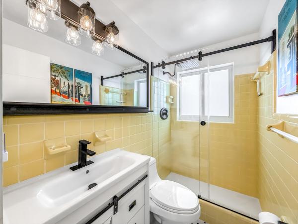 Boca Raton Square, 1098 W Camino Real, Boca Raton, Florida 33486, image 1