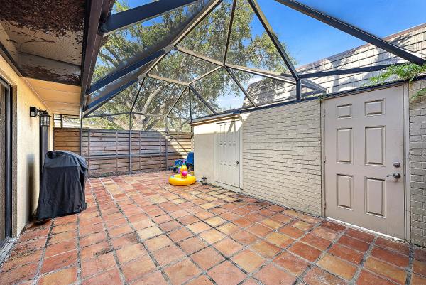 Glenwood Townhomes, 227 2nd Ter, Palm Beach Gardens, Florida 33418, image 2