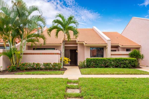 Villas Of Sandpiper Bay, 3513 SE Sandpiper Cir, Port St. Lucie, Florida 34952, image 3