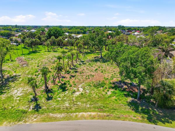2016 SW Leafy Rd, Port St. Lucie, Florida 34953, image 2
