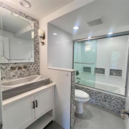 Emerald Hills, 3900 N Hills Dr #208, Hollywood, Florida 33021, image 3