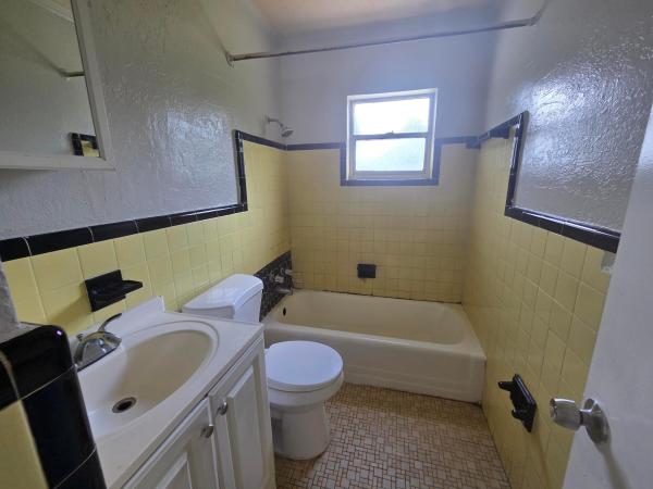 Sunny Acres, 1111 N 21st St, Fort Pierce, Florida 34950, image 3
