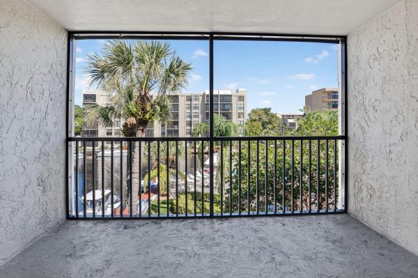 Boca Bayou, 11 Royal Palm Way #3040, Boca Raton, Florida 33432, image 3