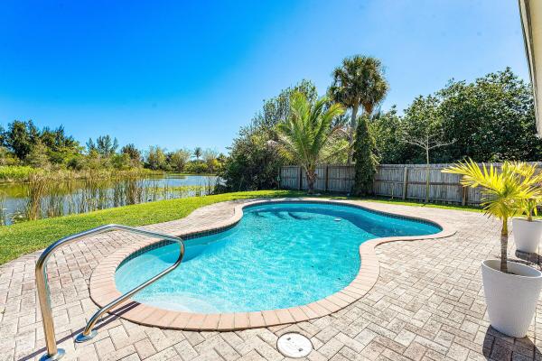 Cloud Lake, 110 Wilson Rd, West Palm Beach, Florida 33406, image 2