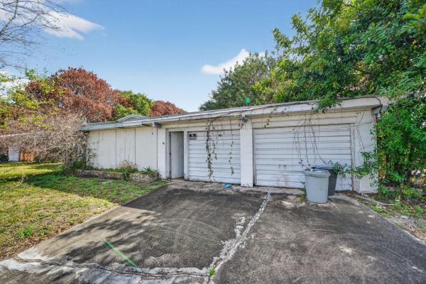 Orange Blossom Estates, 1913 Wyoming Ave, Fort Pierce, Florida 34982, image 2