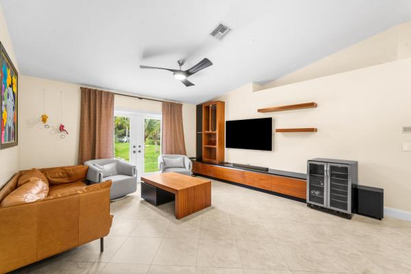 Carriage Pointe Estates, 4199 NW 81st Ter, Coral Springs, Florida 33065, image 2