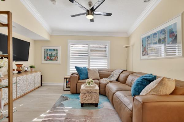 Valencia Falls, 7374 Cortes Lake Dr, Delray Beach, Florida 33446, image 1