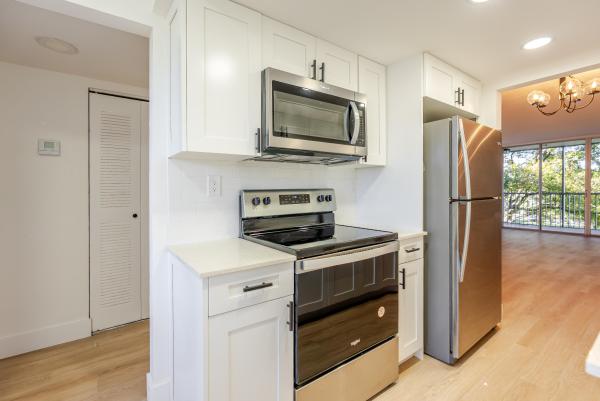 Cypress Chase North, 3121 NW 47th Ter #315, Lauderdale Lakes, Florida 33319, image 1