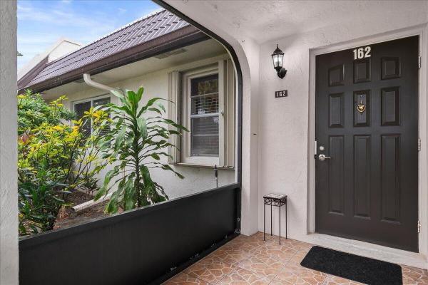 Golden Lakes Village, 162 Lake Susan Ln, West Palm Beach, Florida 33411, image 1