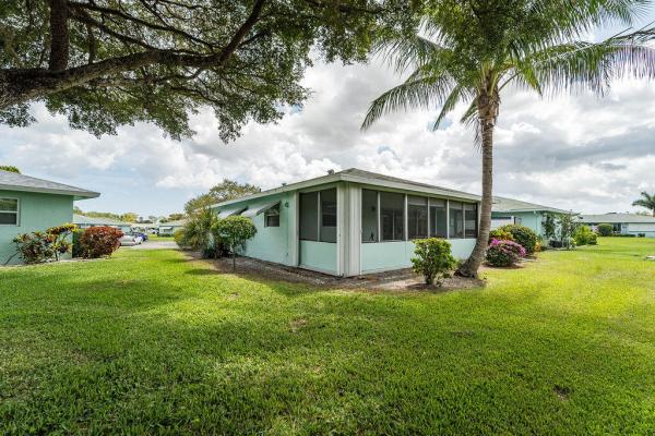 Country Manors, 622 Hummingbird Ln, Delray Beach, Florida 33445, image 2