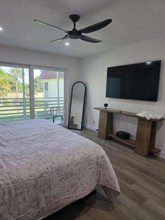Villas On The Green, 717 S Us Highway 1 #608, Jupiter, Florida 33477, image 2