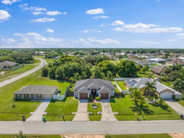 914 SW Mccracken Ave, Port St. Lucie, Florida 34953, image 3