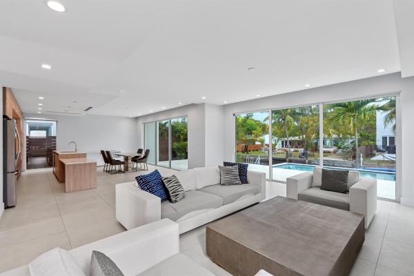 Croissant Park River, 605 SW 12th St, Fort Lauderdale, Florida 33315, image 1
