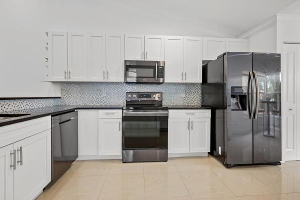 Meridiana At Boca Pointe, 22675 Meridiana Dr, Boca Raton, Florida 33433, image 2