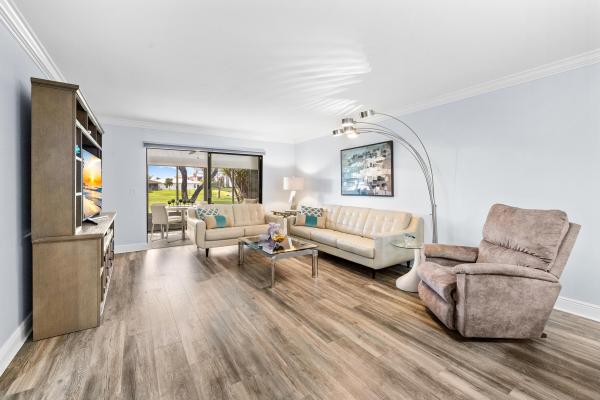 Huntington Lakes 3, 14476 Amberly Ln #101, Delray Beach, Florida 33446, image 1