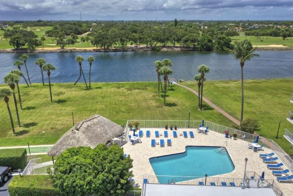 Gemini, 336 Golfview Rd #203, North Palm Beach, Florida 33408, image 1